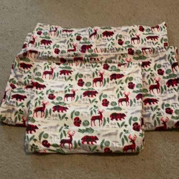 Set of 3 Cabin/Lodge Themed Custom Throw Pillow Cover Set- 2- Large- 1 narrow - Picture 1 of 3